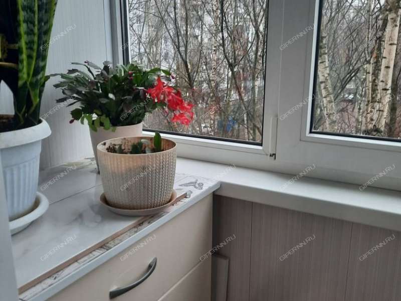 комната в доме 2 на улице Героя Советского Союза Усилова