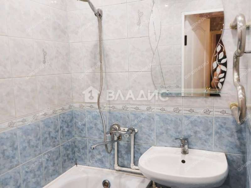 двухкомнатная квартира на улице Юлиуса Фучика дом 39