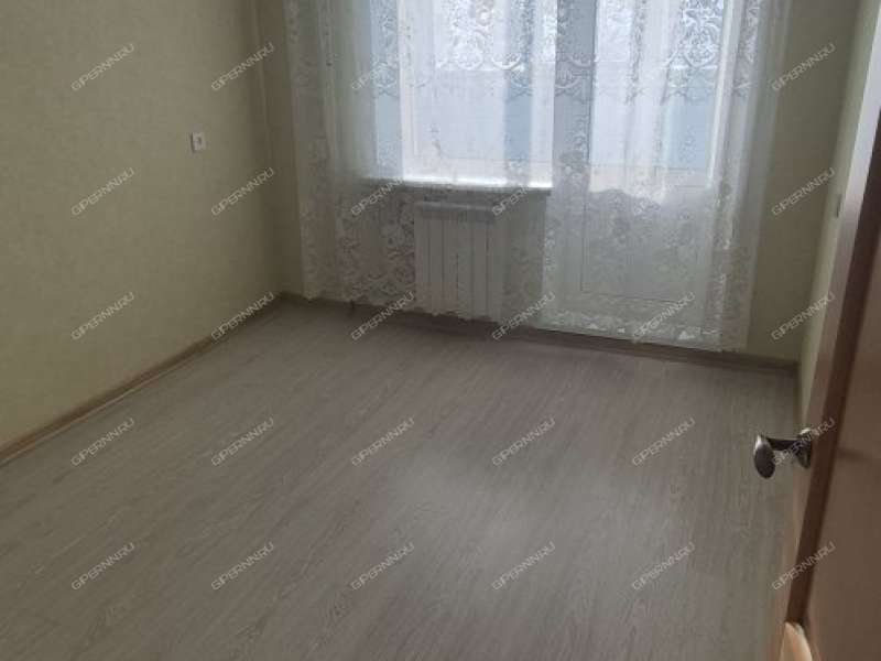 четырёхкомнатная квартира на Керченской улице дом 22