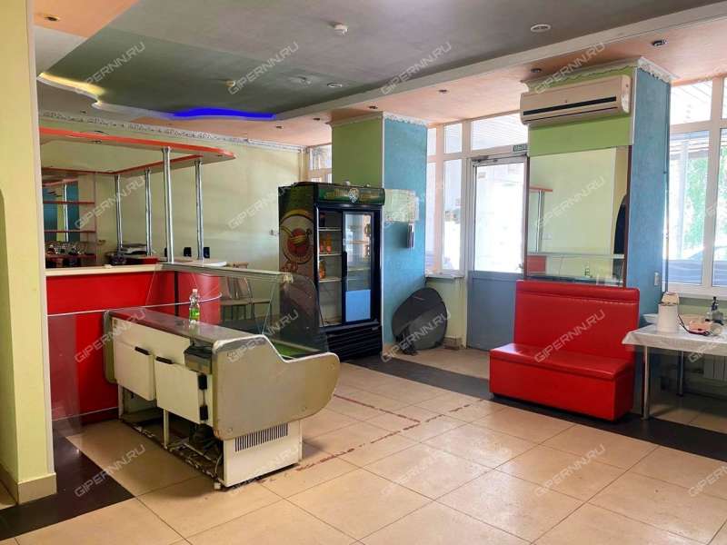 помещение под помещение свободного назначения, недвижимость под общепит на Московском шоссе