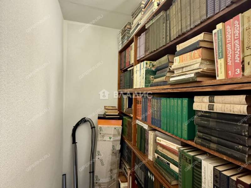 трёхкомнатная квартира на улице Максима Горького дом 152