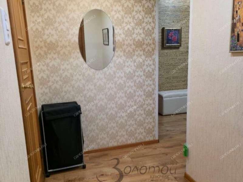 четырёхкомнатная квартира на улице Ситнова дом 8б город Дзержинск