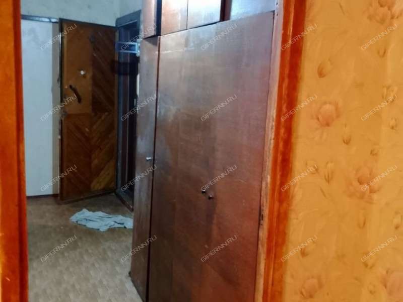 трёхкомнатная квартира на улице Пермякова дом 34