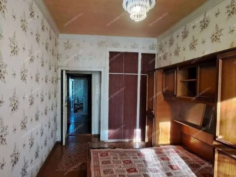 трёхкомнатная квартира на проспекте Ленина дом 82