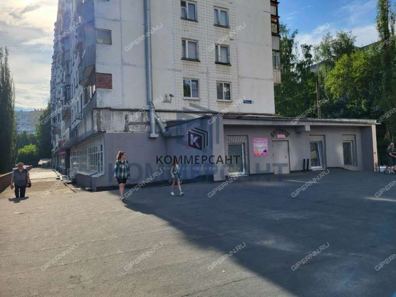 помещение под торговую площадь на улице Маршала Рокоссовского