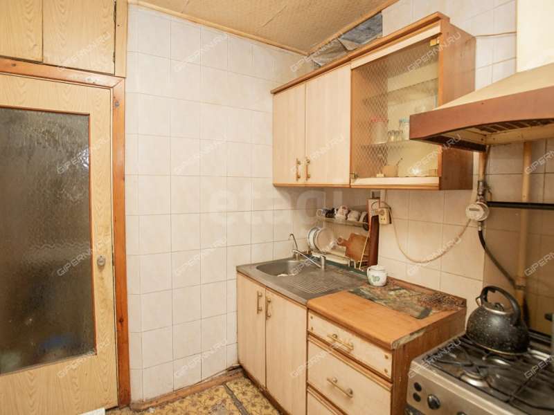 трёхкомнатная квартира на улице Веденяпина дом 32