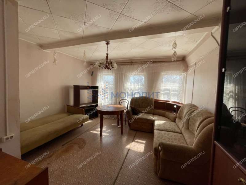 дом на улице Свободы село Работки