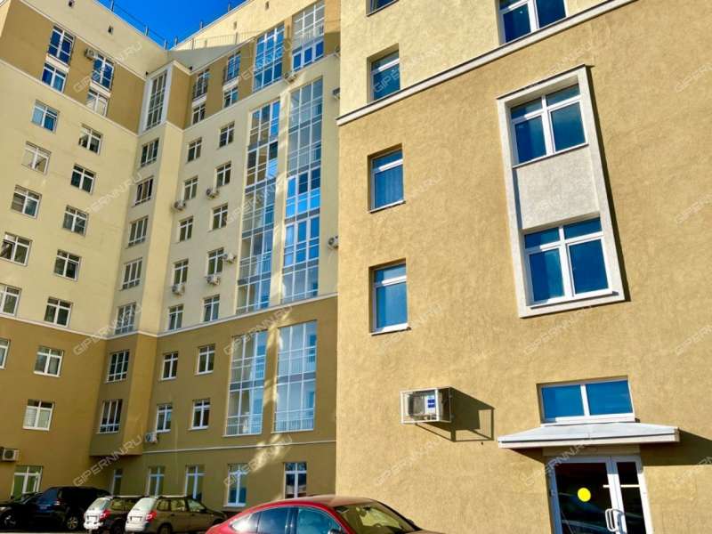 четырёхкомнатная квартира на бульваре Академика Королёва дом 6
