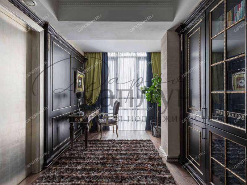 пятикомнатная квартира на улице Ульянова дом 31