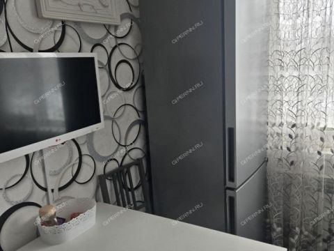 1-komnatnaya-ul-40-let-pobedy-d-10 фото