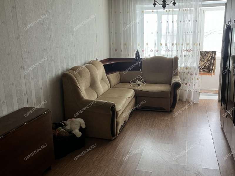 трёхкомнатная квартира на Республиканской улице дом 33 город Бор