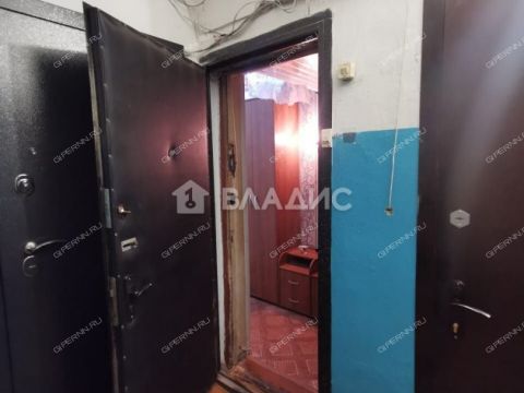 1-komnatnaya-ul-sergeya-akimova-d-22 фото