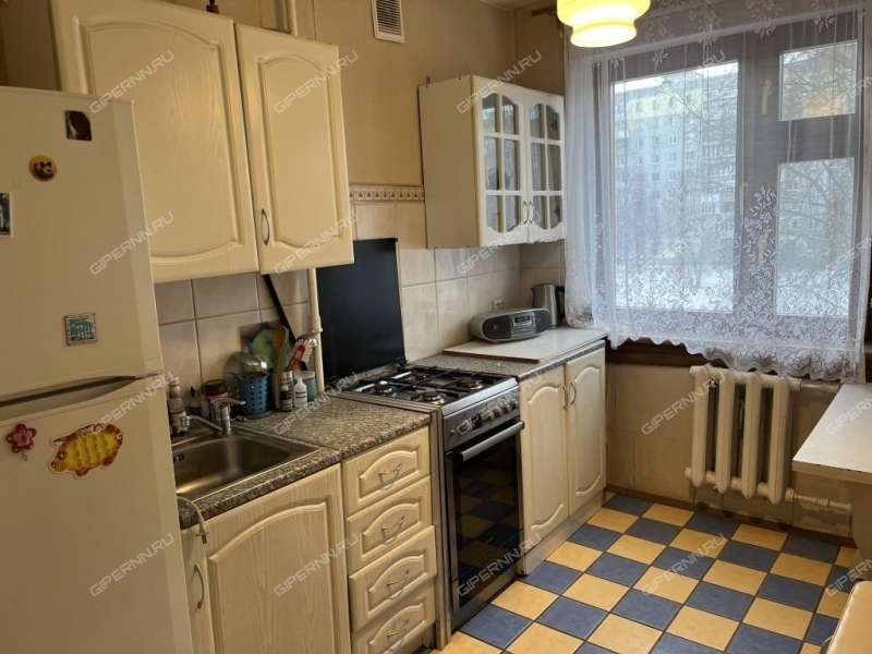 трёхкомнатная квартира на улице Веденяпина дом 32