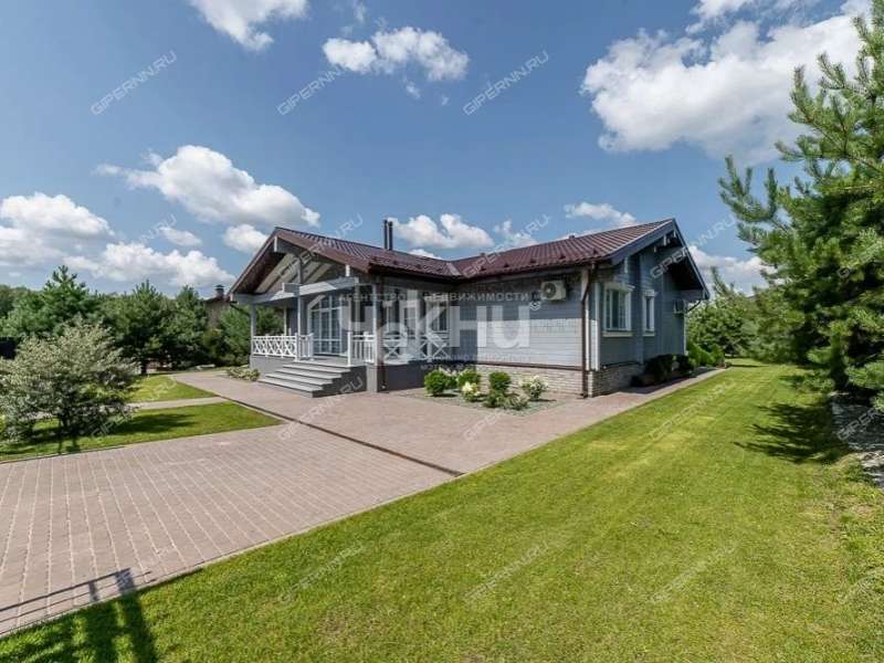 дом на  деревня Ступино