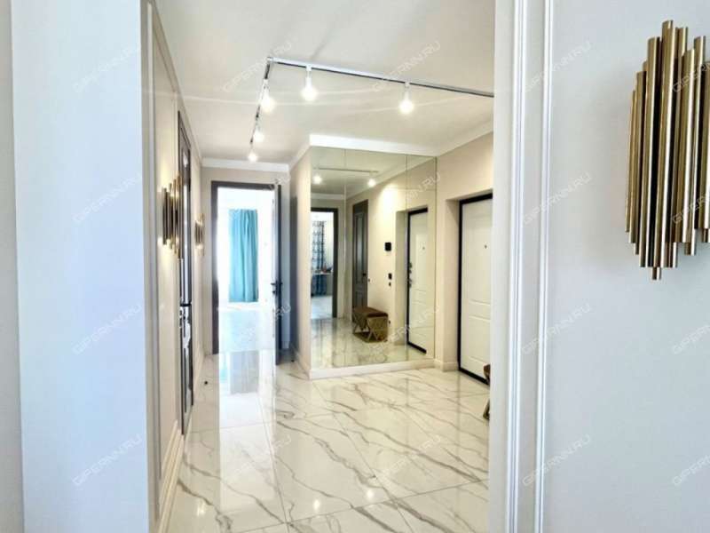 двухкомнатная квартира на Лысогорской улице дом 89 к3