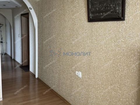 3-komnatnaya-ul-epronovskaya-d-10 фото