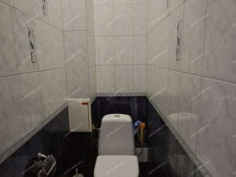 трёхкомнатная квартира на Школьной улице дом 50 посёлок Ждановский