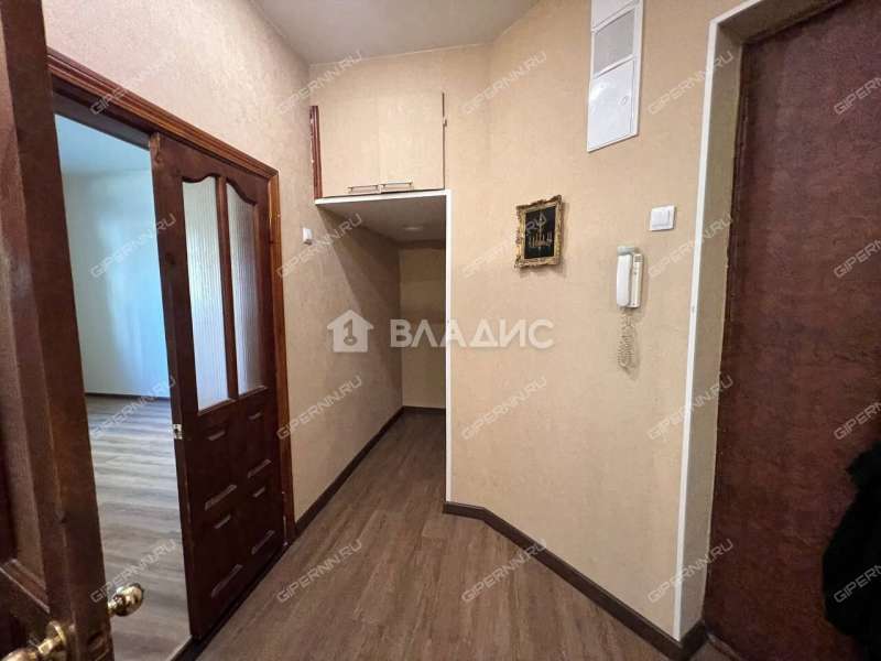 трёхкомнатная квартира на улице 50-летия Победы дом 6/2