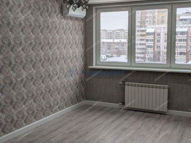 трёхкомнатная квартира на Молодёжном проспекте дом 38