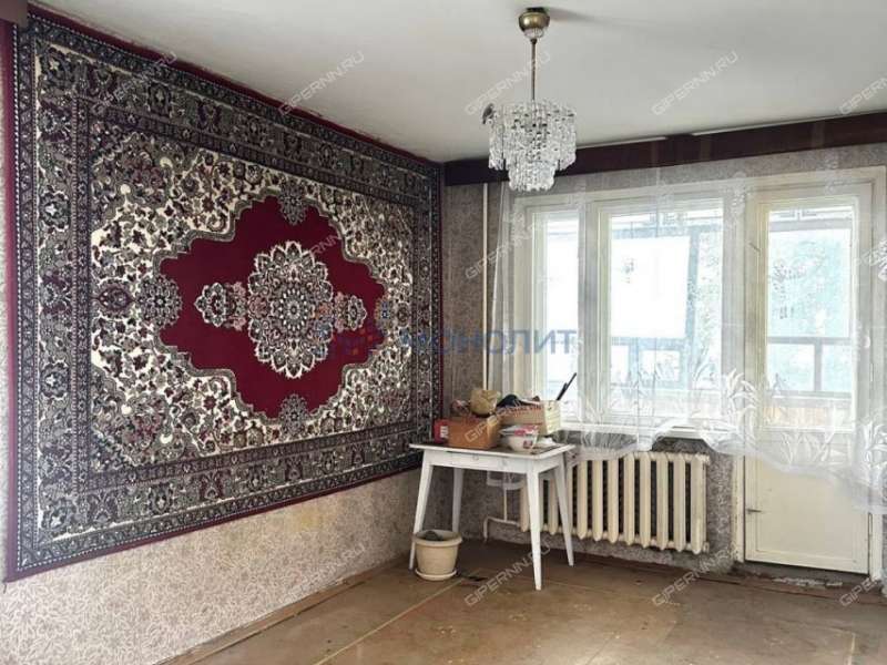 трёхкомнатная квартира на улице Маршала Голованова дом 33