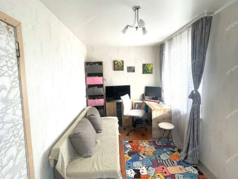 двухкомнатная квартира на улице Новикова-Прибоя дом 35