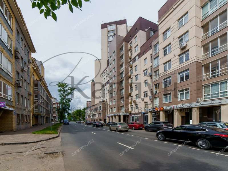 четырёхкомнатная квартира на улице Максима Горького дом 43