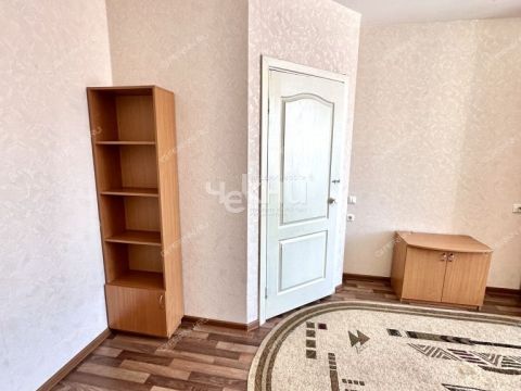 1-komnatnaya-ul-sputnika-d-38 фото