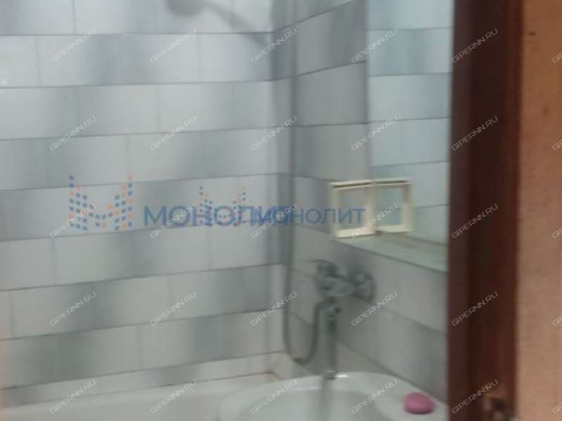 трёхкомнатная квартира на Космической улице дом 42