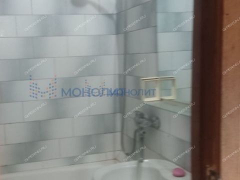 3-komnatnaya-ul-kosmicheskaya-d-42 фото