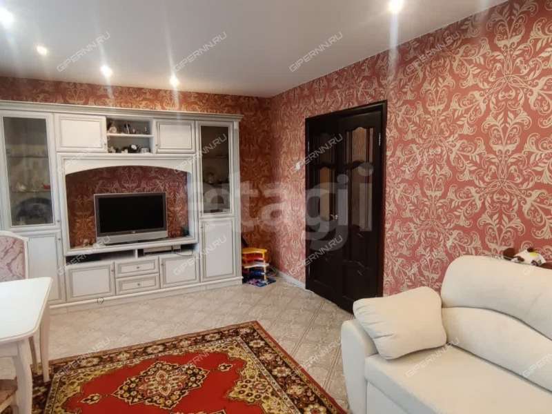 четырёхкомнатная квартира на улице Зайцева дом 17