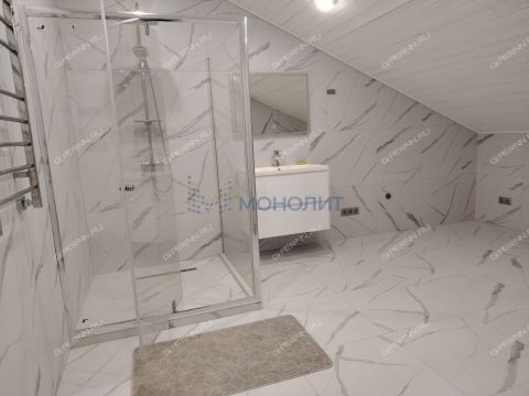 dom-rabochiy-poselok-maloe-kozino-balahninskiy-municipalnyy-okrug фото