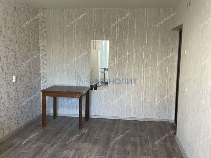 комната в доме 106 на Берёзовской улице