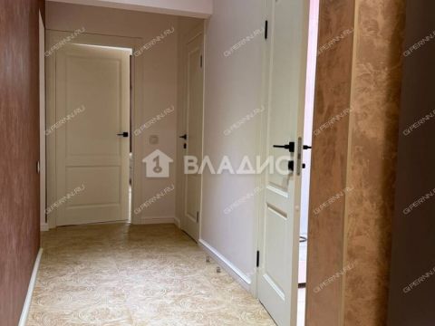 2-komnatnaya-ul-rodionova-d-45 фото