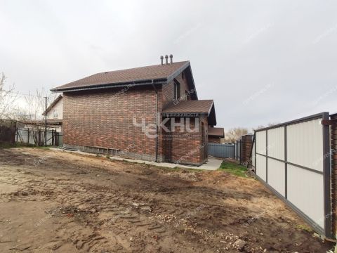 dom-ul-zemlyachki-d-12a фото
