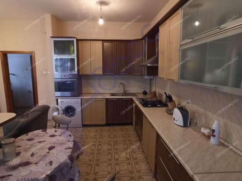 здание под коммерческую недвижимость в Вадском проезде