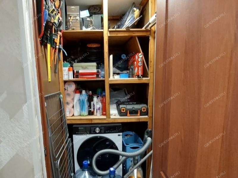 двухкомнатная квартира в микрорайоне Щербинки 1-й дом 18