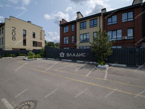 taunhaus-ul-agronomicheskaya-d-212d фото