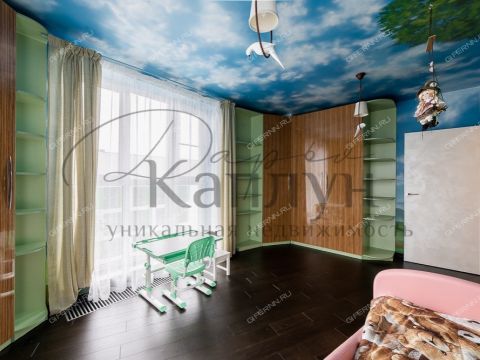 3-komnatnaya-ul-rodionova-d-192-k3 фото