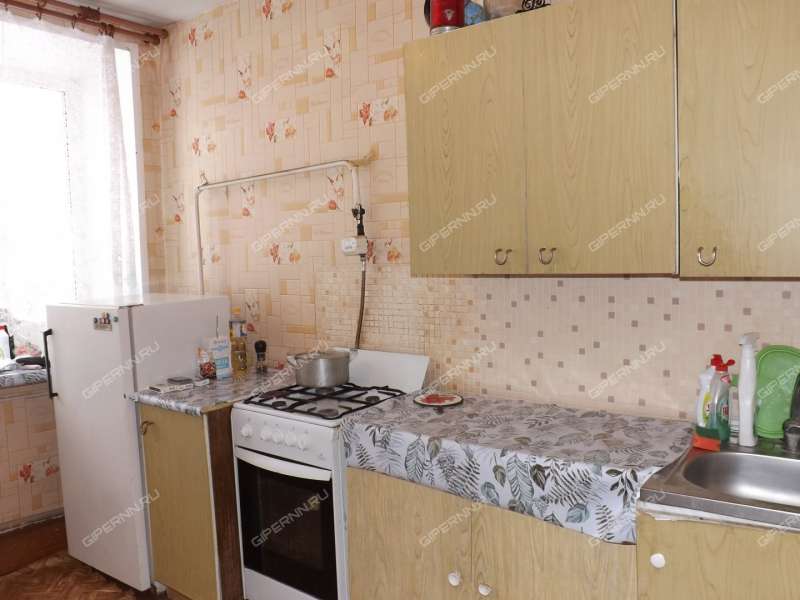 однокомнатная квартира в 8-м квартале посёлок Память Парижской Коммуны