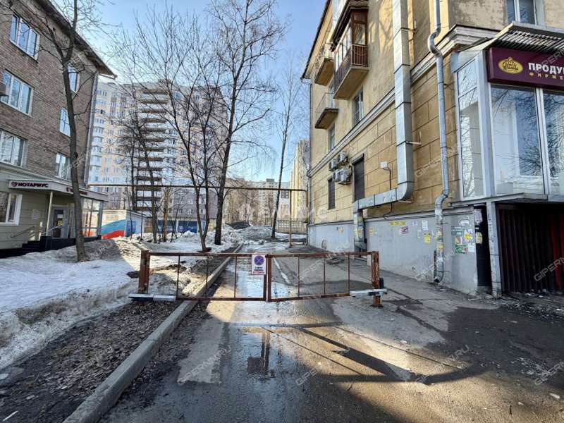 трёхкомнатная квартира на проспекте Гагарина дом 17