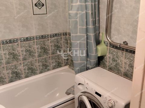 2-komnatnaya-ul-sergeya-esenina-d-5 фото