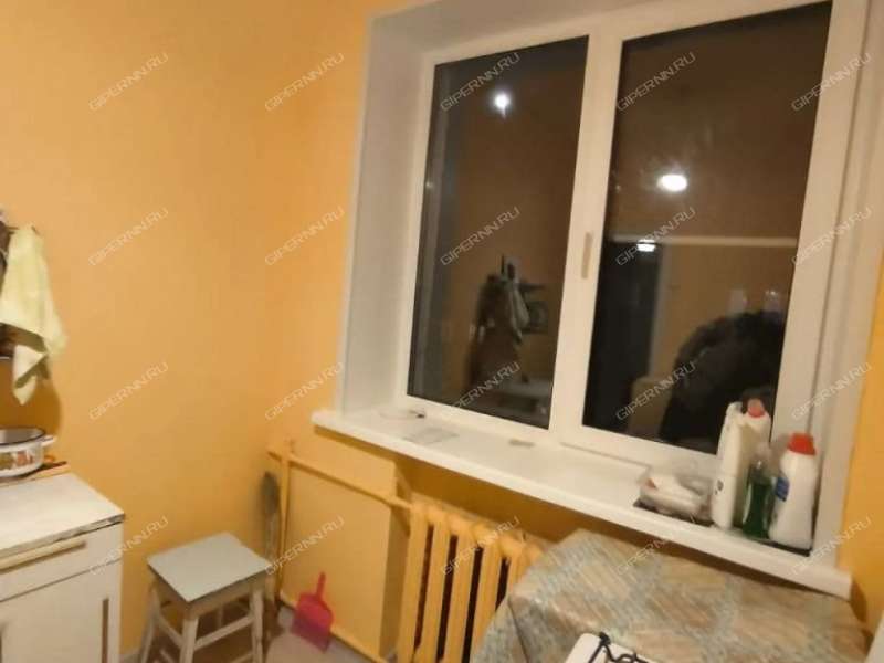 комната в доме 28 на Молодёжном проспекте