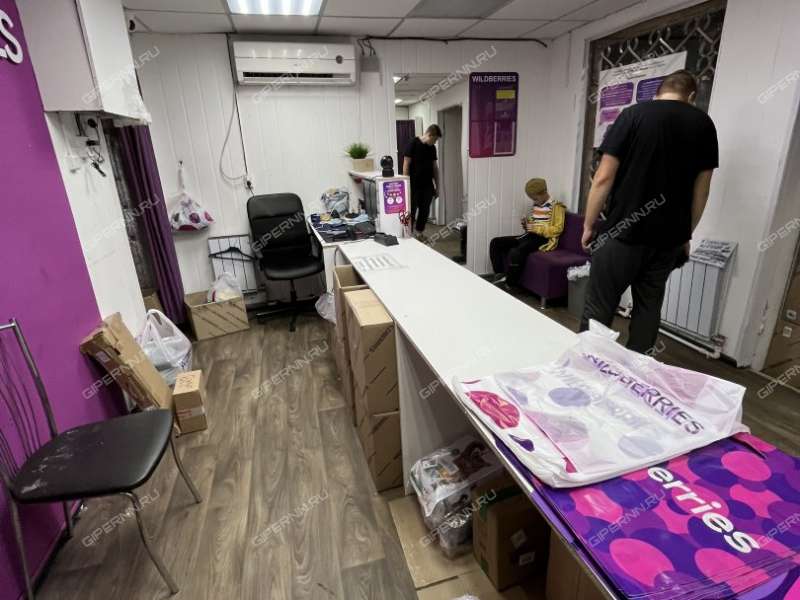 помещение под торговую площадь, недвижимость под общепит на Снежной улице