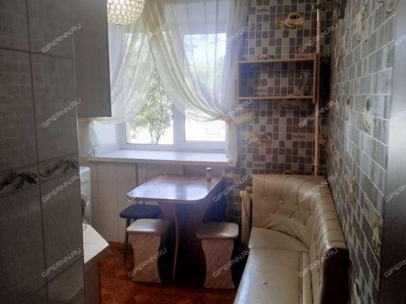 двухкомнатная квартира на проспекте Кирова дом 35а