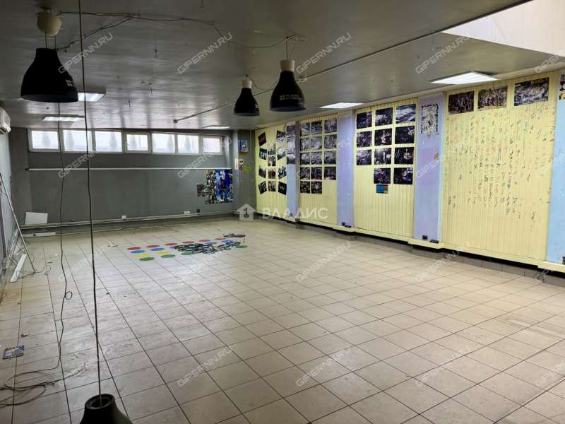 помещение под помещение свободного назначения на Нижне-Волжской набережной