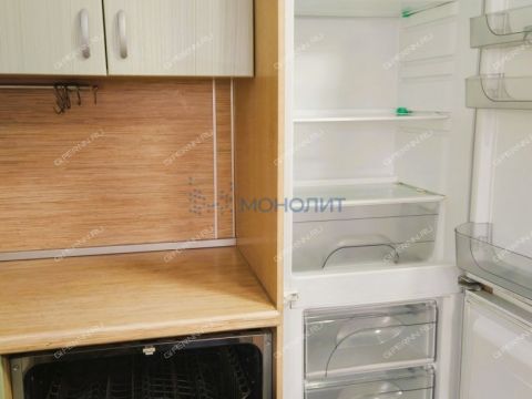 dom-ul-batumskaya-d-21b фото