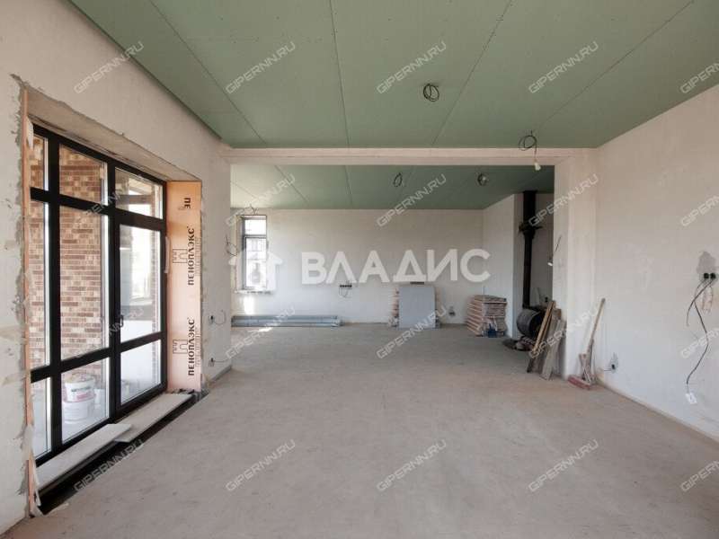 дом на улице Золотой Ключик территория ДНП Земляничная Поляна