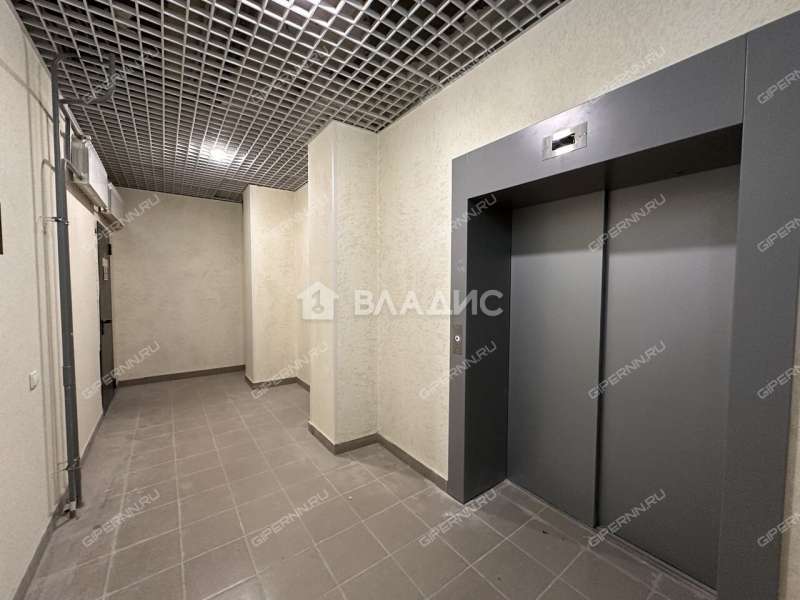 четырёхкомнатная квартира на Полтавской улице дом 15