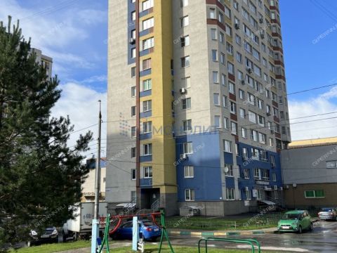 3-komnatnaya-prosp-molodezhnyy-d-33 фото