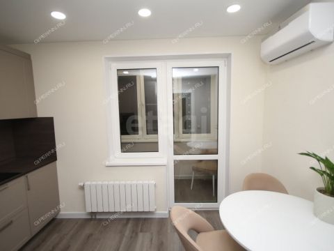 2-komnatnaya-nab-volzhskaya-d-24 фото